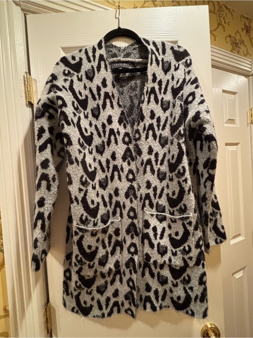 Premise Black and Gray Leopard Print Open-Front Cardigan
